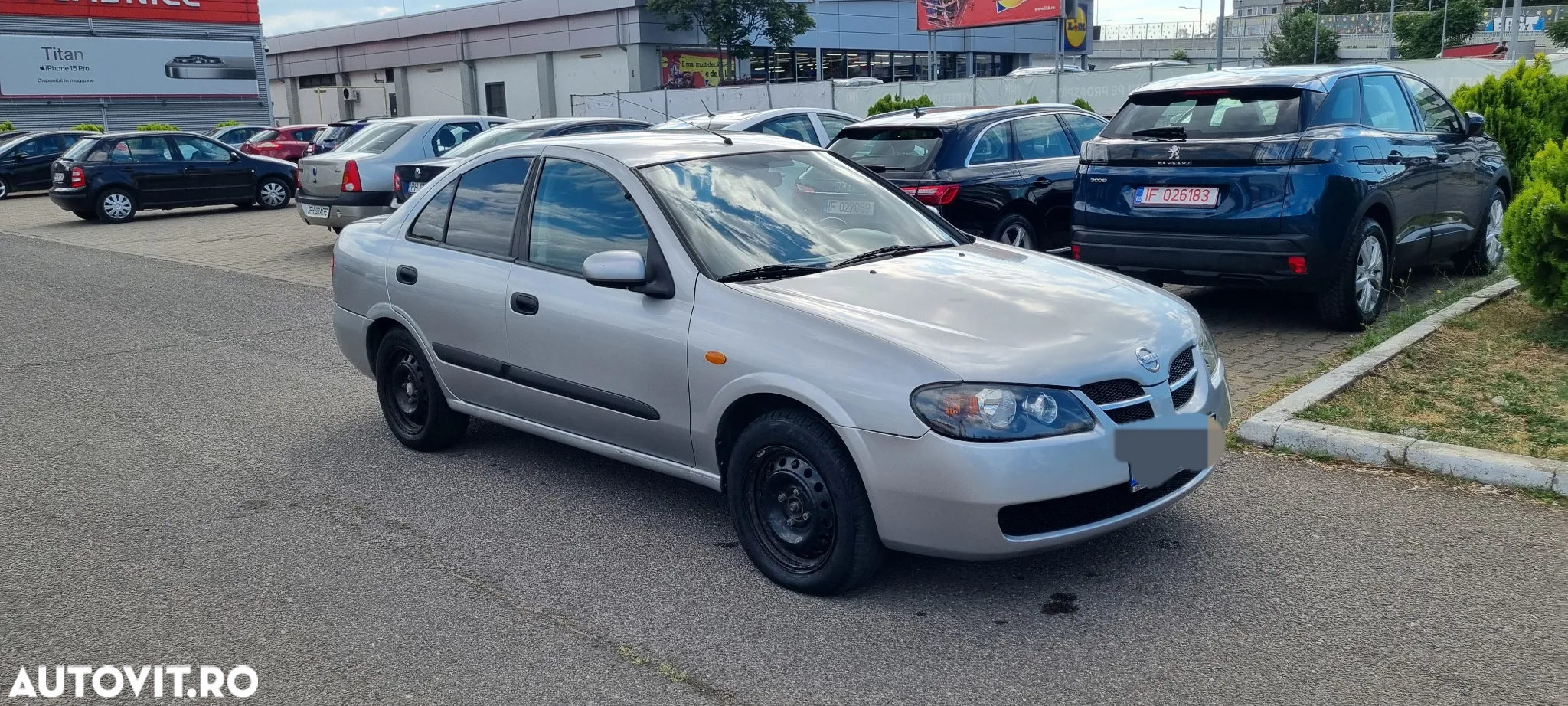 Nissan Almera 1.5 Acenta+ - 2