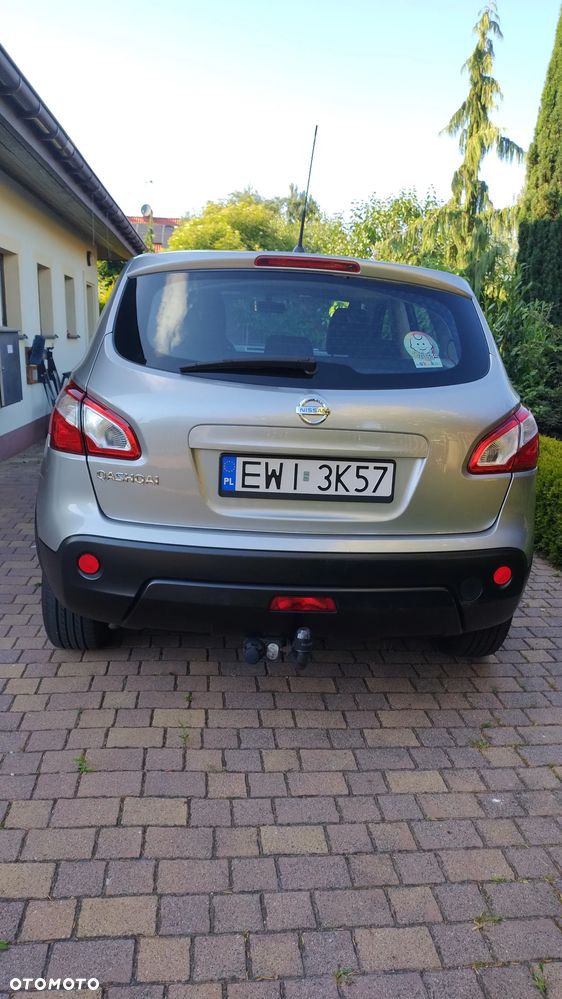 Nissan Qashqai 2.0 Visia - 5