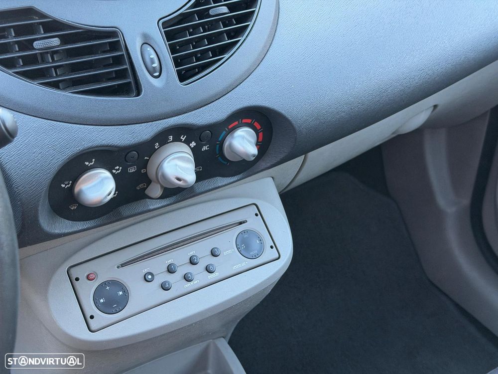 Renault Twingo 1.5 dCi Dynamique S - 6