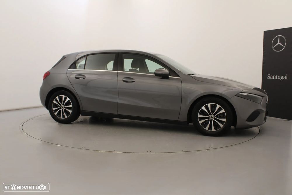 Mercedes-Benz A 200 Standard - 3
