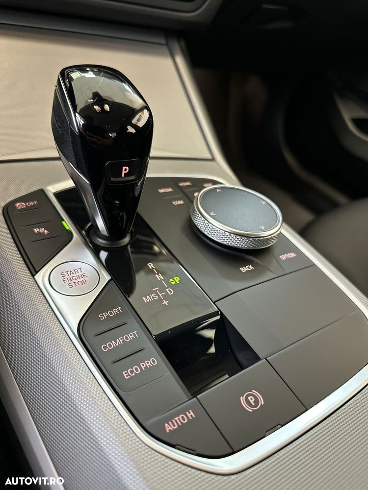 BMW Seria 3 318d Touring Aut. Sport Line - 12