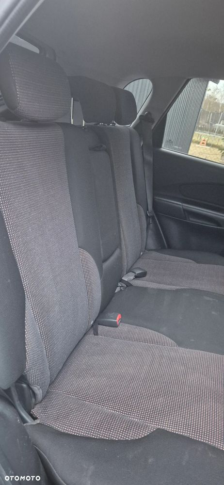 Hyundai Tucson 2.0 Comfort 2WD - 13