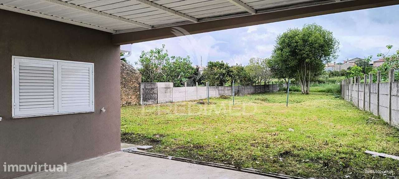 Vende-se moradia térrea V3 renovado em Estarreja - Grande imagem: 5/25