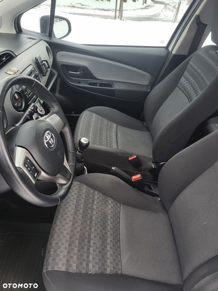 Toyota Yaris 1.33 Active EU6 - 14