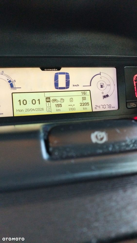 Citroën C4 Grand Picasso 1.6 HDi X - 12