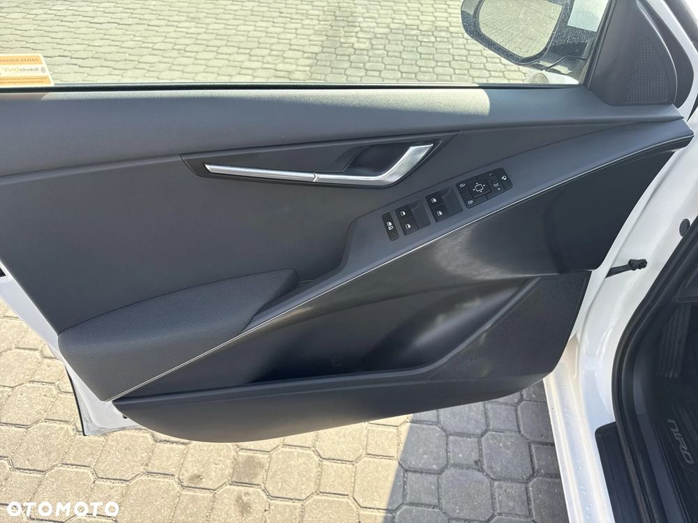 Kia Niro 64kWh L - 10