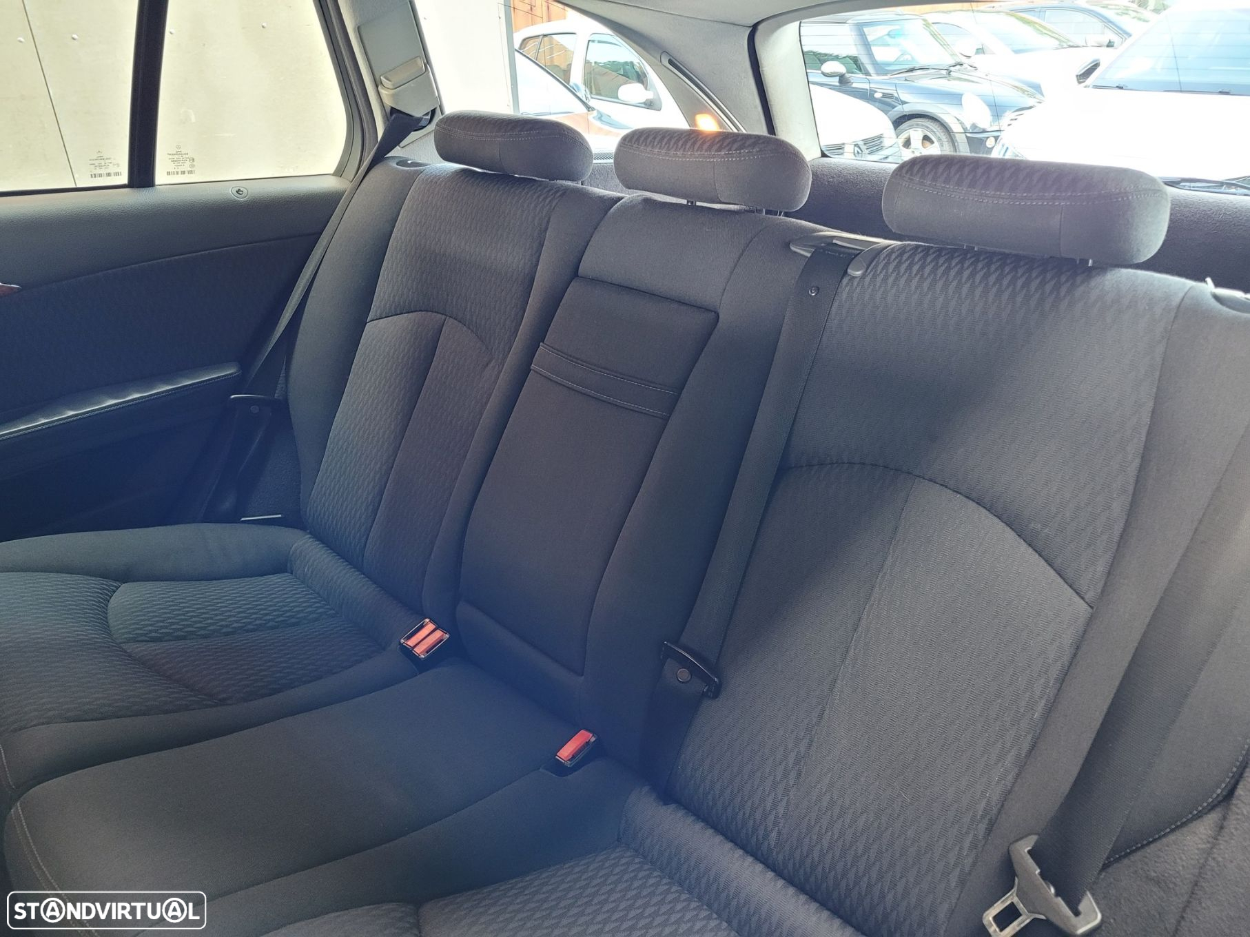 Mercedes-Benz E 220 CDi Classic Aut. - 12