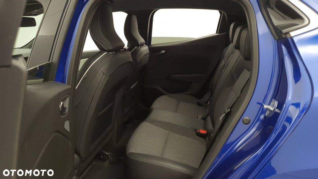 Renault Clio - 18