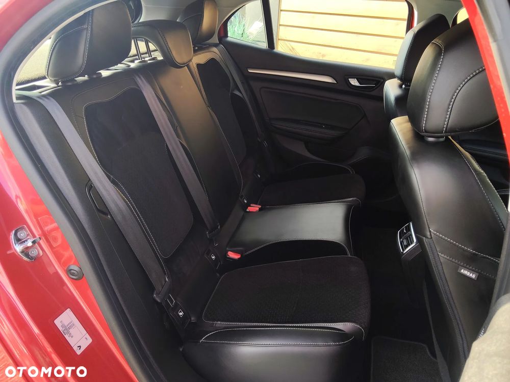 Renault Megane ENERGY TCe 130 INTENS - 30