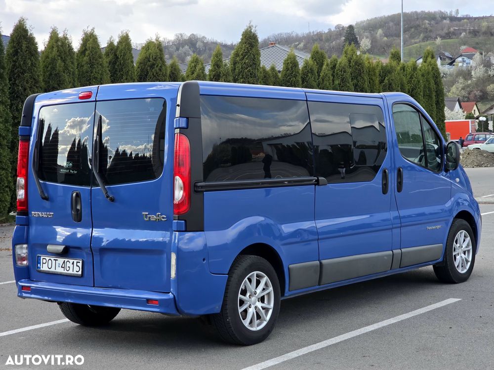 Renault Trafic Grand Passenger L2H1 Authentique - 3