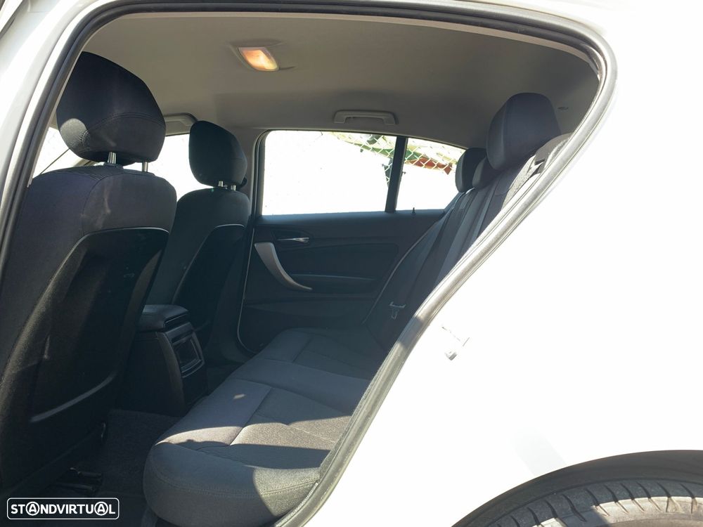 BMW 114 d Line Sport - 13