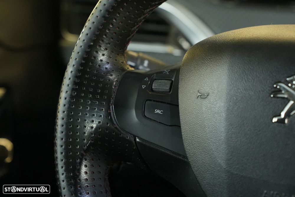 Peugeot 208 1.5 BlueHDi GT Line - 16