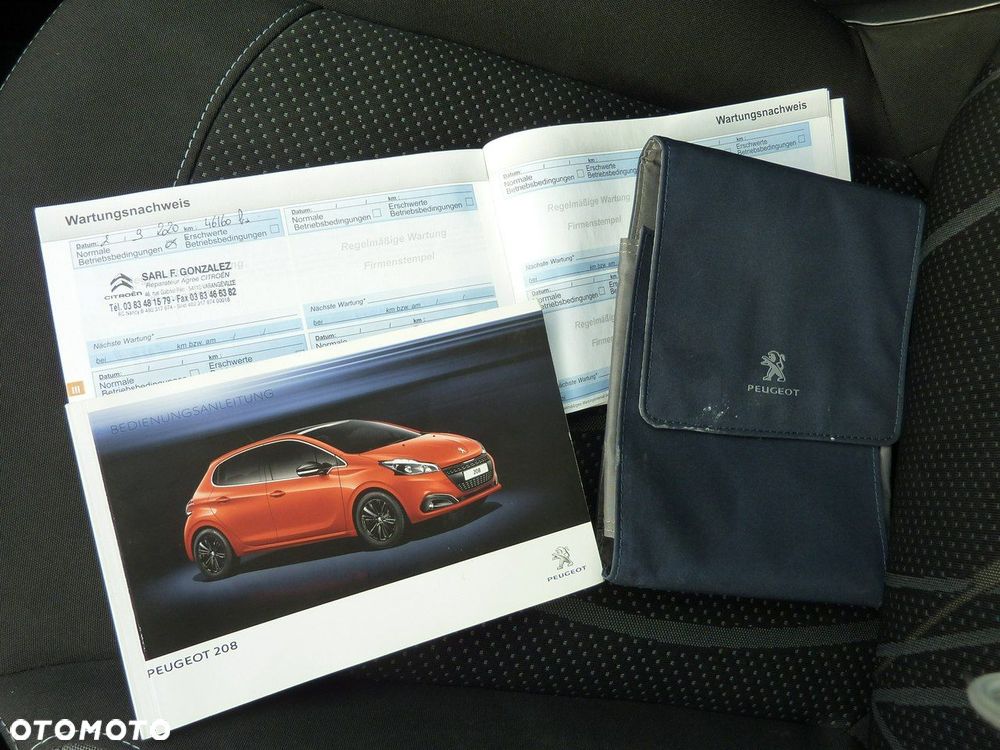 Peugeot 208 - 19