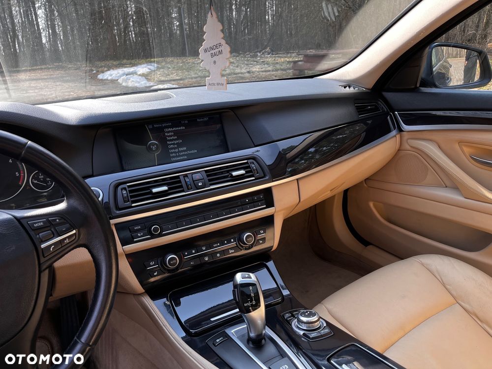 BMW Seria 5 520d - 17