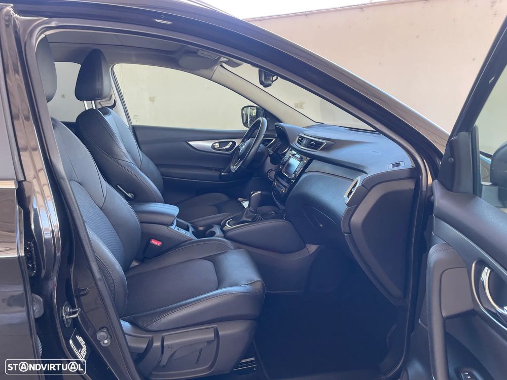 Nissan Qashqai 1.3 DIG-T DCT TEKNA - 31