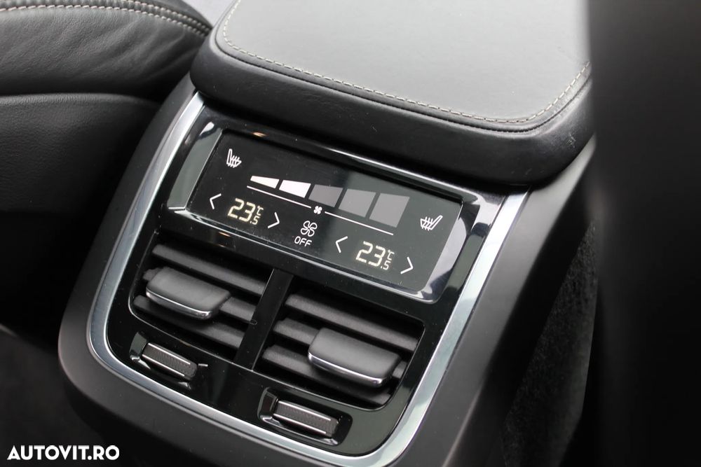 Volvo XC 90 D5 AWD Geartronic Inscription - 13