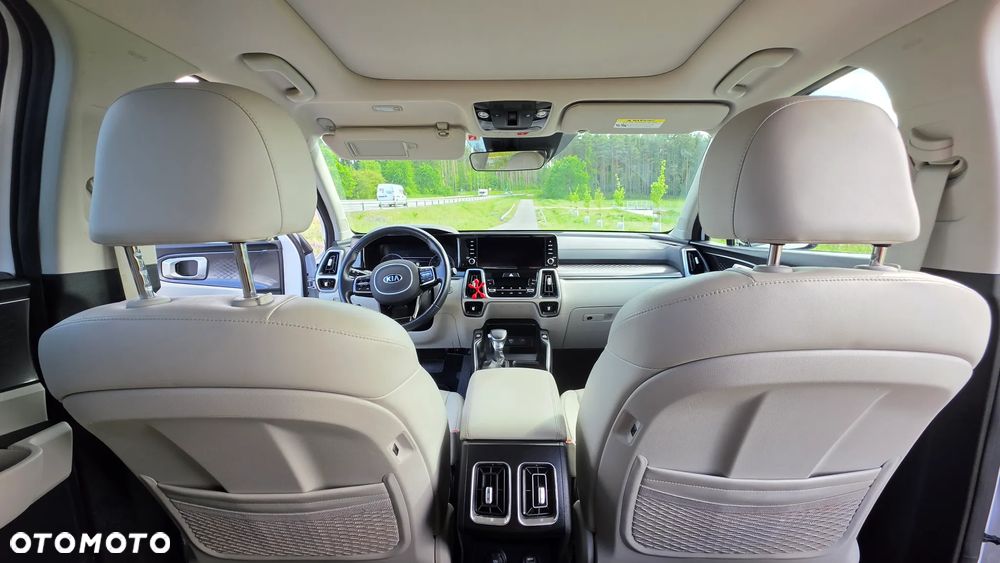 Kia Sorento - 11