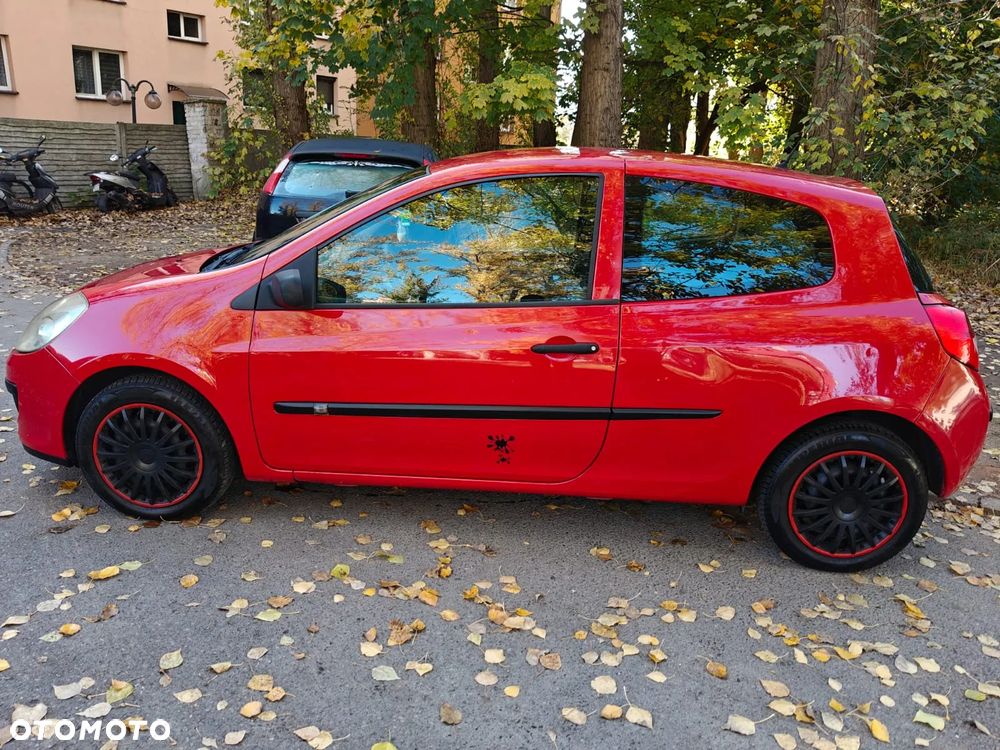 Renault Clio 1.2 16V Dynamique - 28