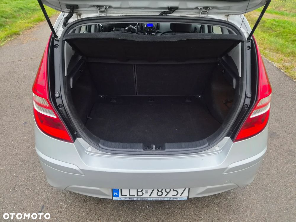 Hyundai i30 1.6 CRDi Comfort - 10