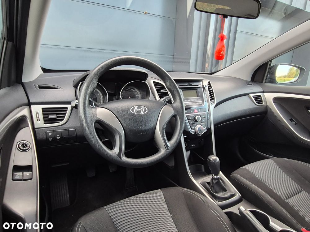 Hyundai i30 1.4 Comfort - 22