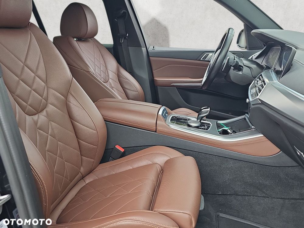 BMW X5 xDrive25d - 14
