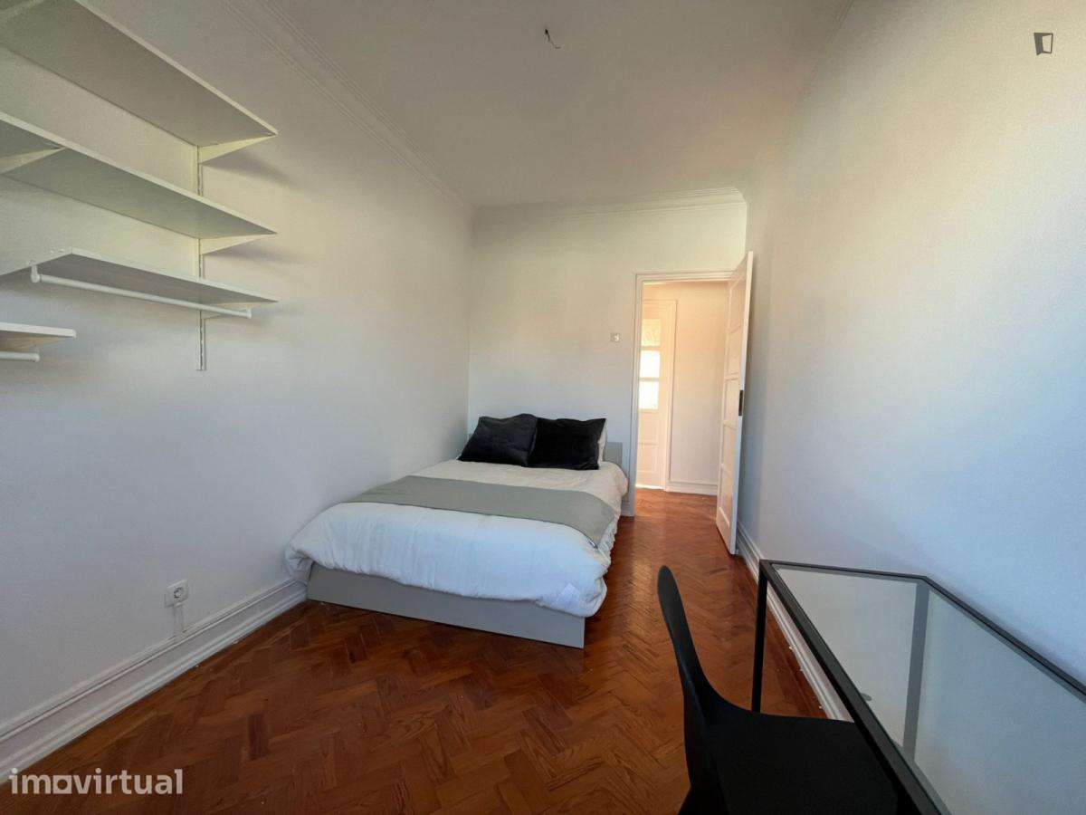 Quarto - localizado em Alvalade Lisbon - Grande imagem: 2/13