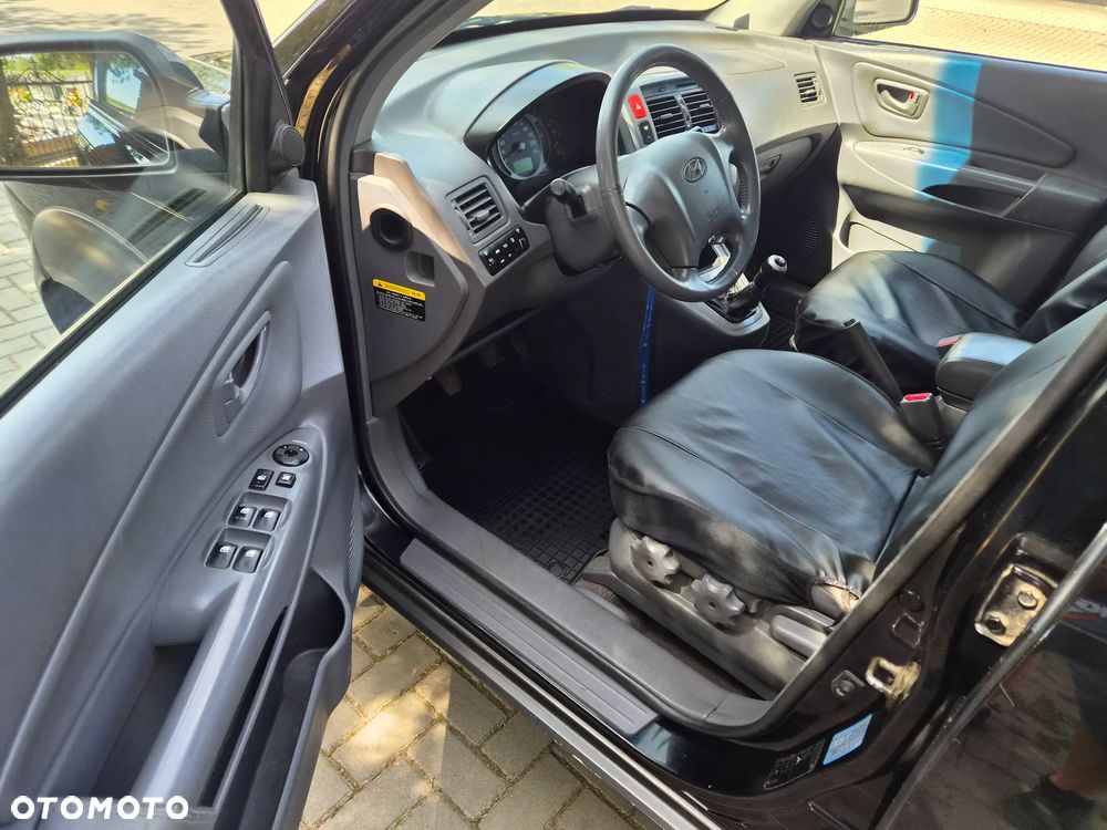 Hyundai Tucson 2.0 CRDi 4WD Champion - 9