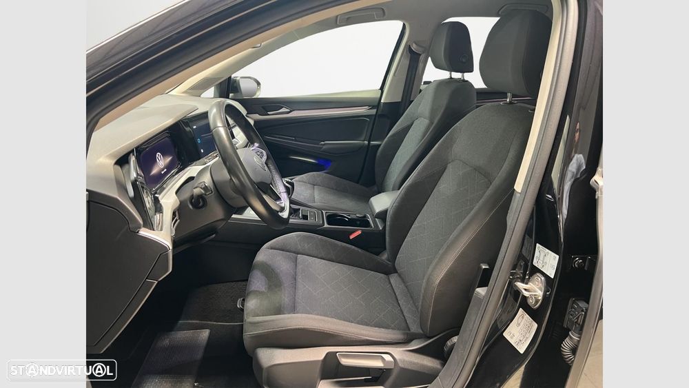 Volkswagen Golf 1.0 TSI Life — fotografia 10