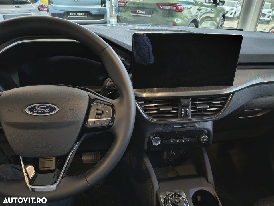 Ford Kuga 1.5 EcoBoost A8 FWD Titanium - 8