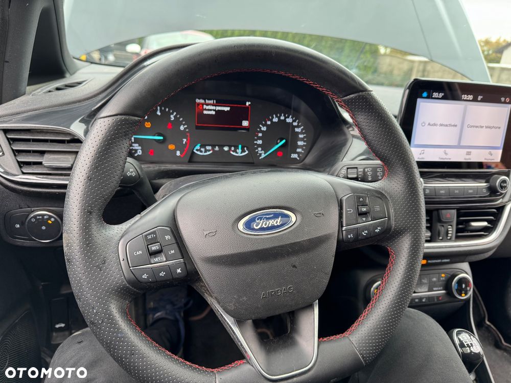 Ford Fiesta - 36