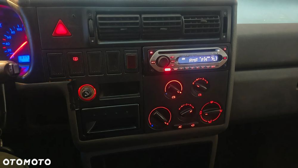 Volkswagen Transporter - 6