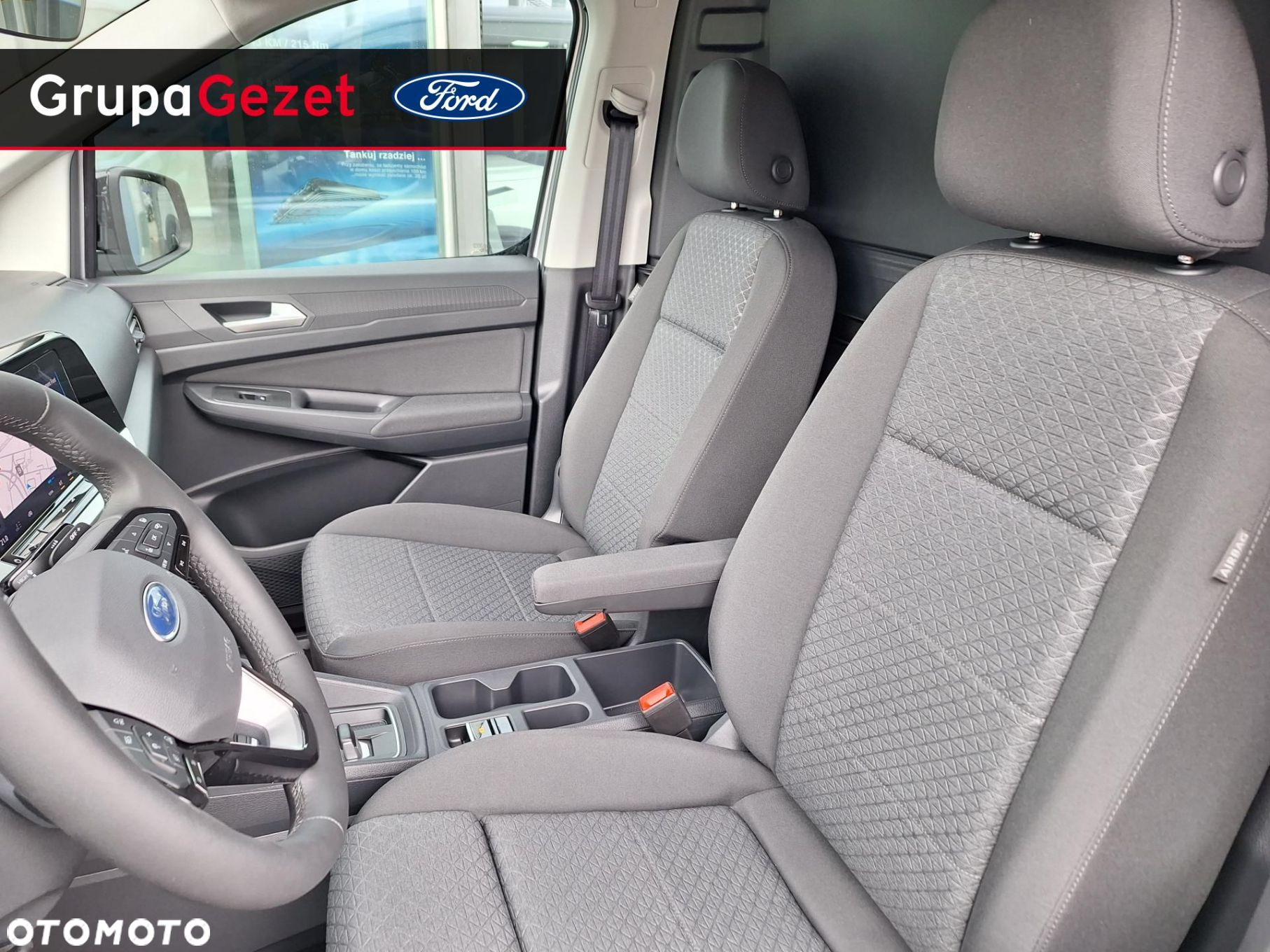 Ford Transit Connect - 13