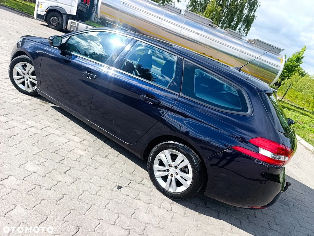 Peugeot 308 BlueHDi 120 Stop & Start Business-Line - 3