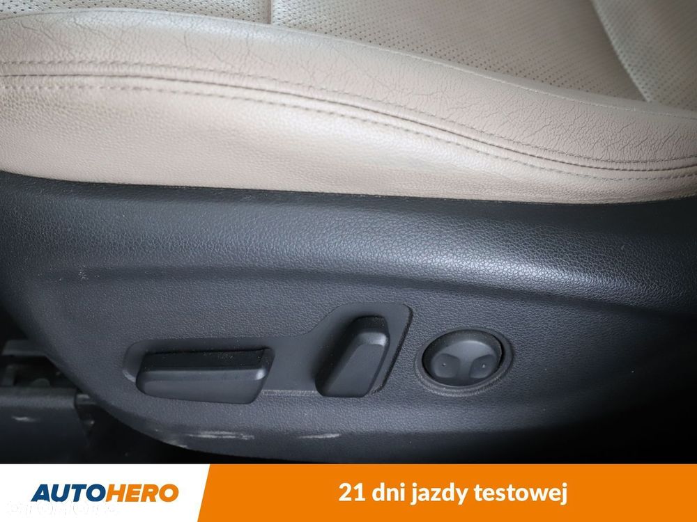 Hyundai Tucson 2.0 CRDI Premium 4WD - 34
