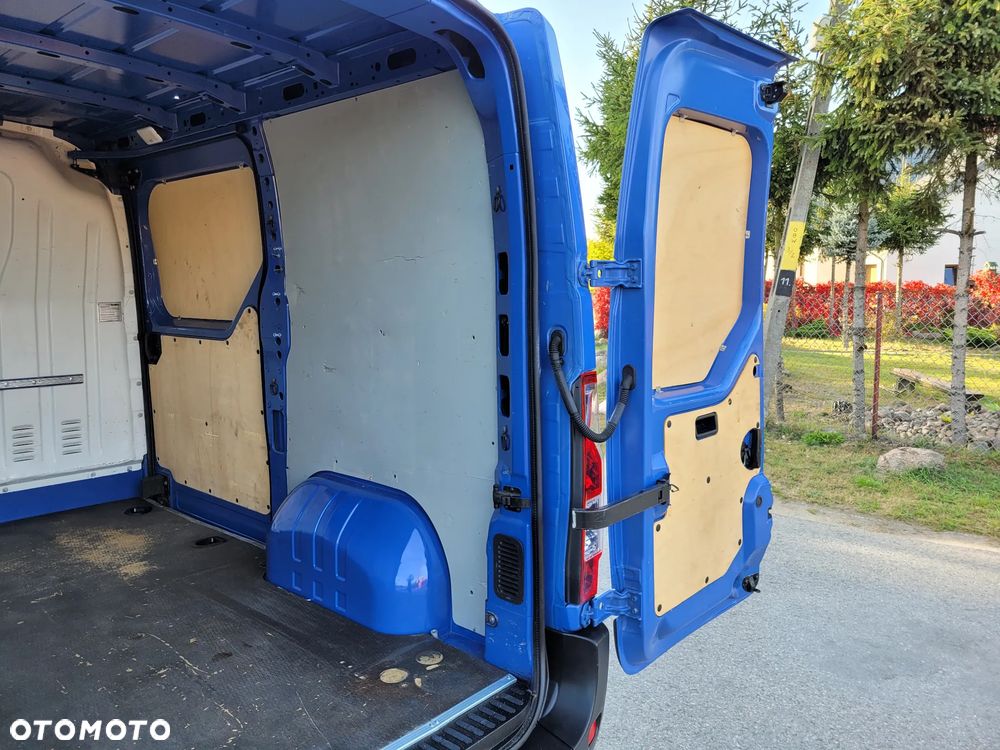 Renault Master - 18
