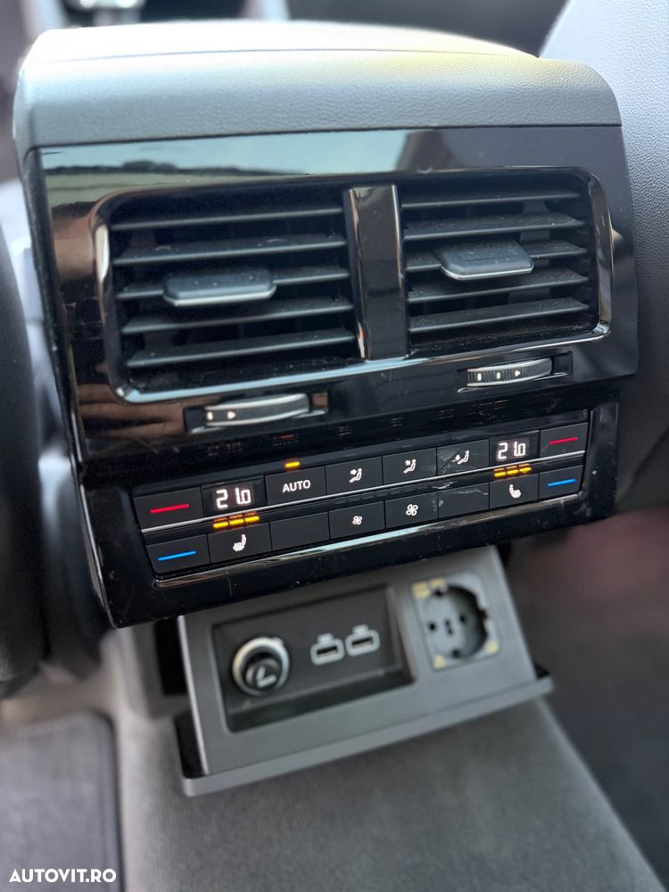 Volkswagen Touareg 3.0 V6 TDI 4Motion DPF Automatik Atmosphere - 9