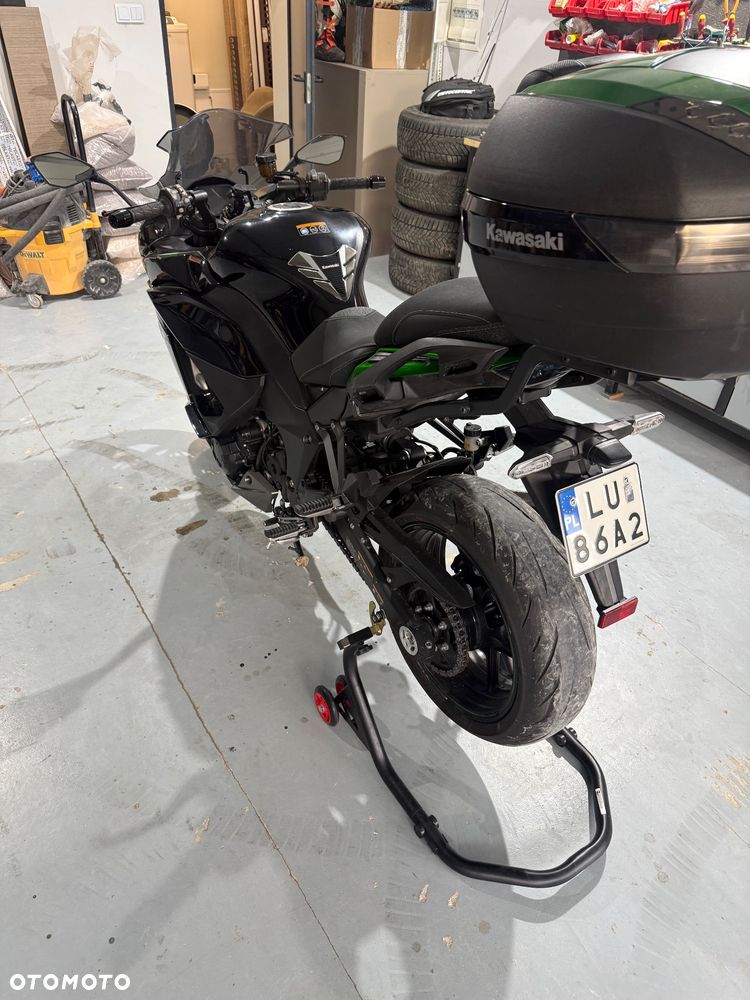 Kawasaki Ninja 1000 SX - 15