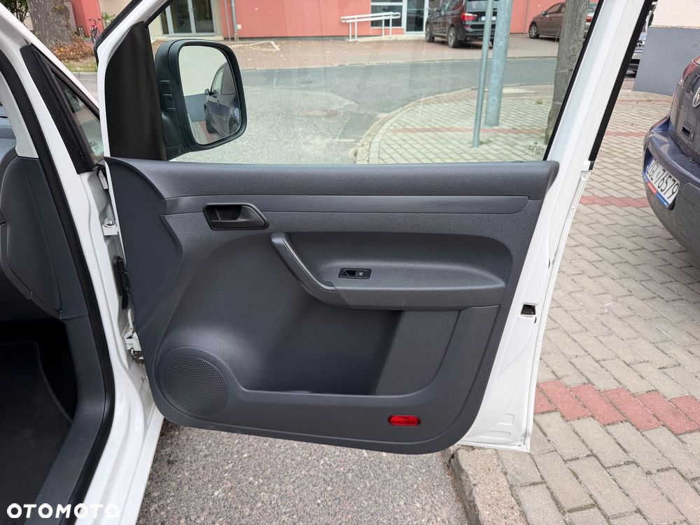 Volkswagen Caddy - 21