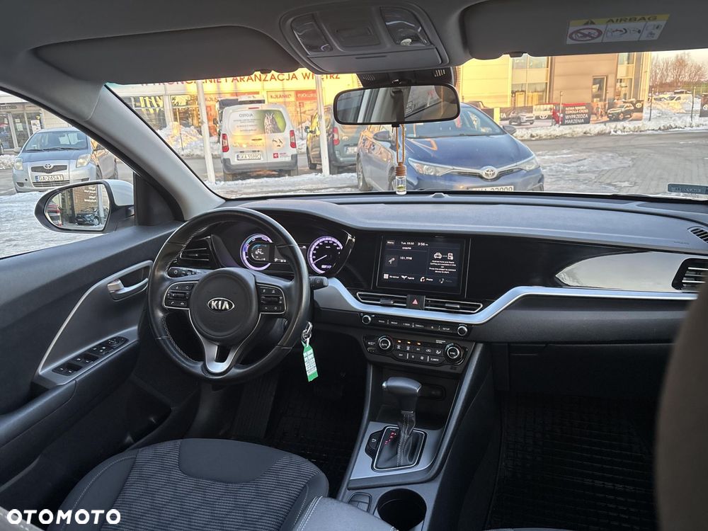 Kia Niro - 16