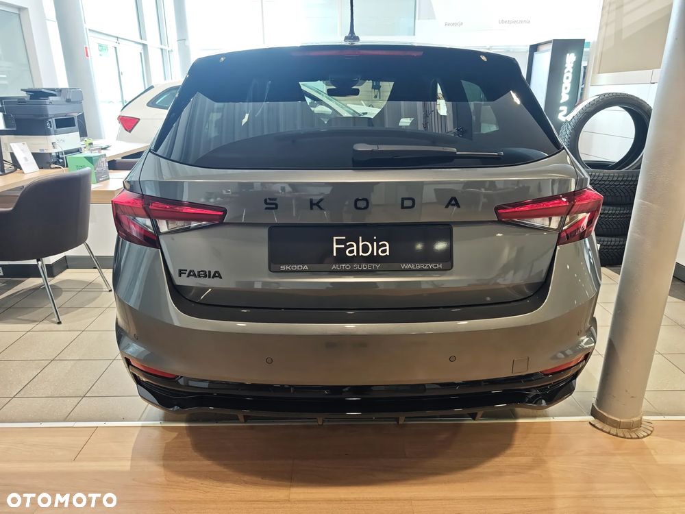 Skoda Fabia 1.0 TSI Monte Carlo DSG - 6