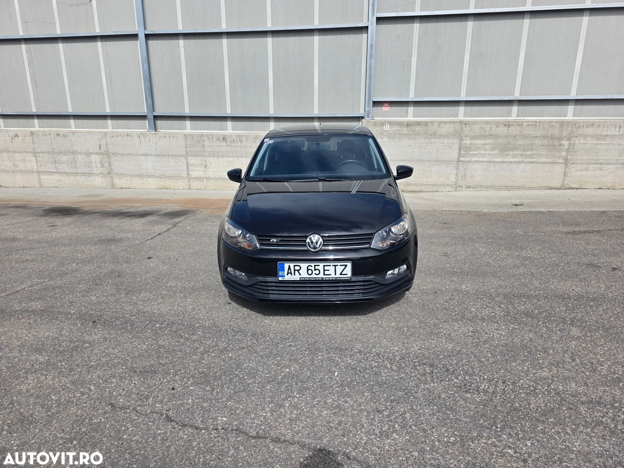 Volkswagen Polo 1.0 (Blue Motion Technology) Comfortline - 1