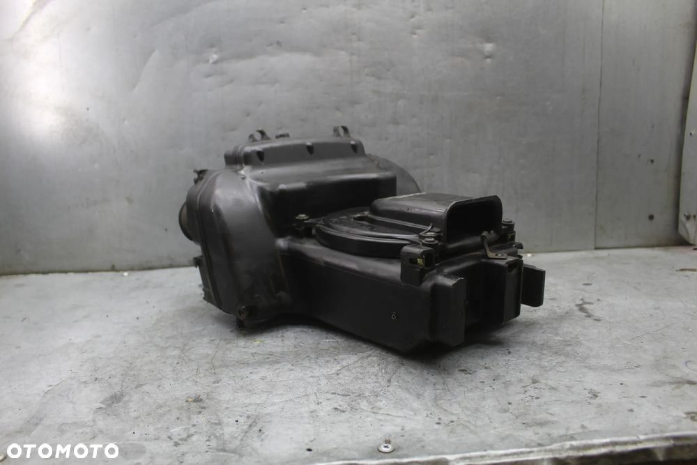 Yamaha FZR 1000 FAZER Airbox obudowa filtra powietrza króciec króćce - 2