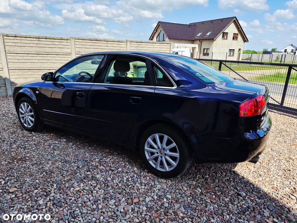 Audi A4 Limousine 1.8 T - 4