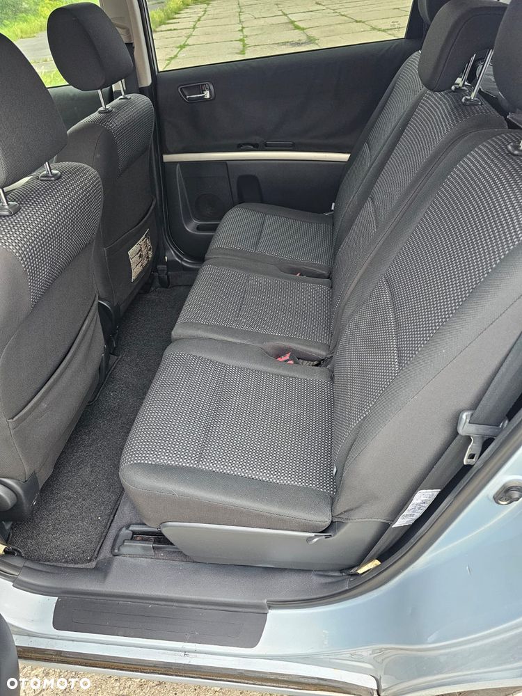 Toyota Corolla Verso 2.2 D-CAT DPF Executive - 12