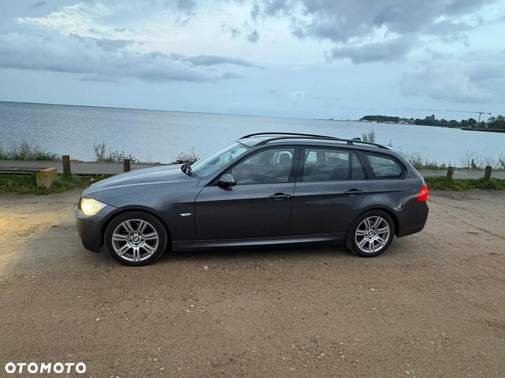 BMW Seria 3 320i Touring Edition Sport - 1