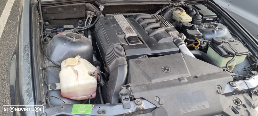 BMW 318 tds - 5