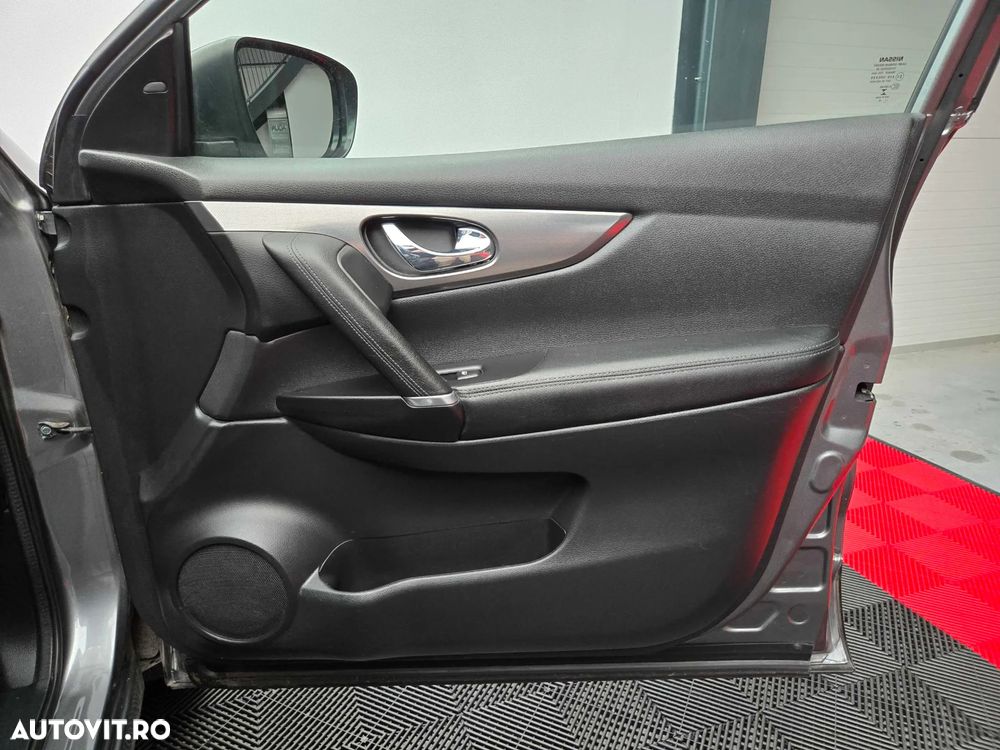 Nissan Qashqai 1.6 DCI TEKNA - 17