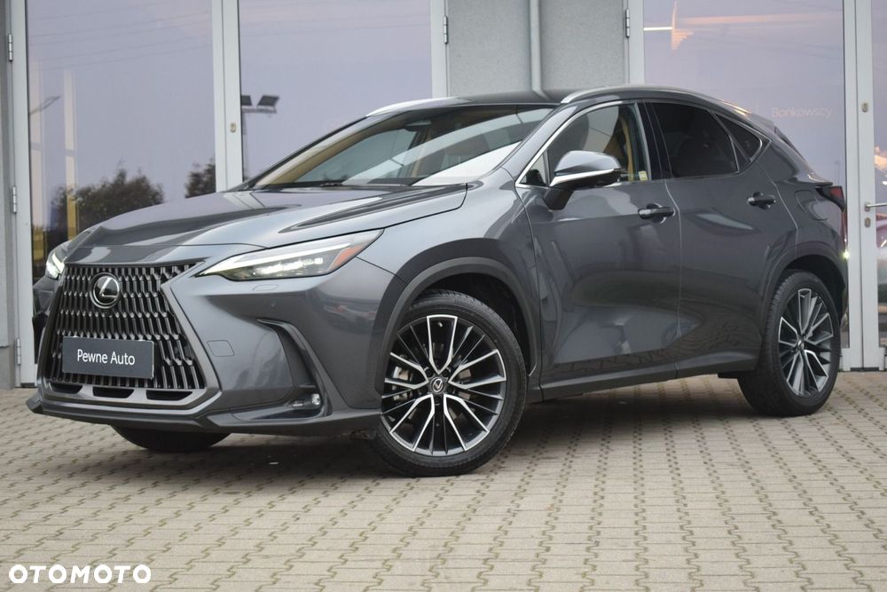 Lexus NX 350h Omotenashi AWD - 1