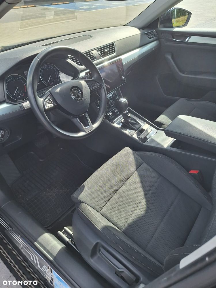 Skoda Superb 2.0 TDI SCR Ambition DSG - 15