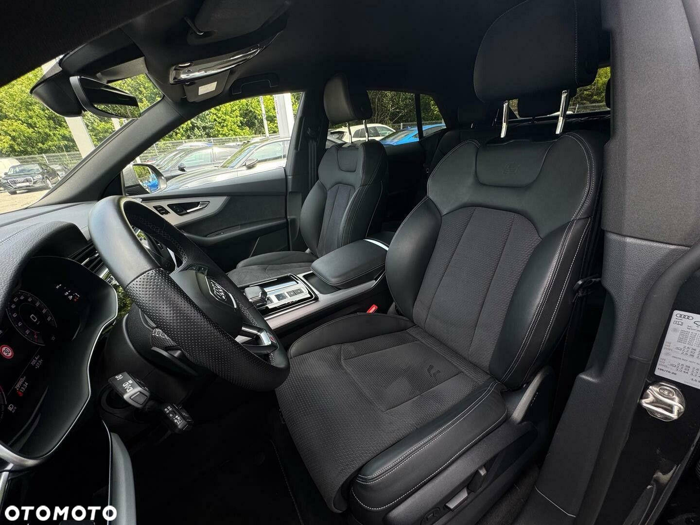 Audi Q8 - 16
